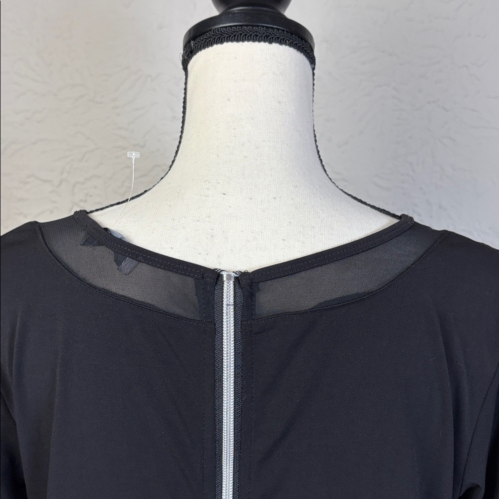 Anatomie Womens Back Zip Mesh V Neck Top Black Long Sleeve Athleisure Small - Picture 4 of 7